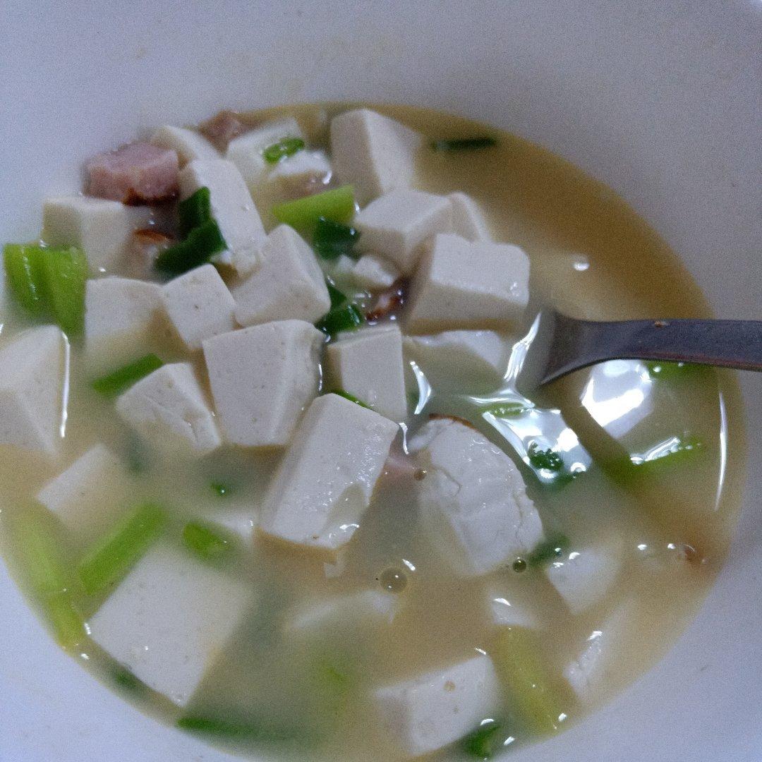 咸蛋烧豆腐～～孩子爱吃的下饭菜！