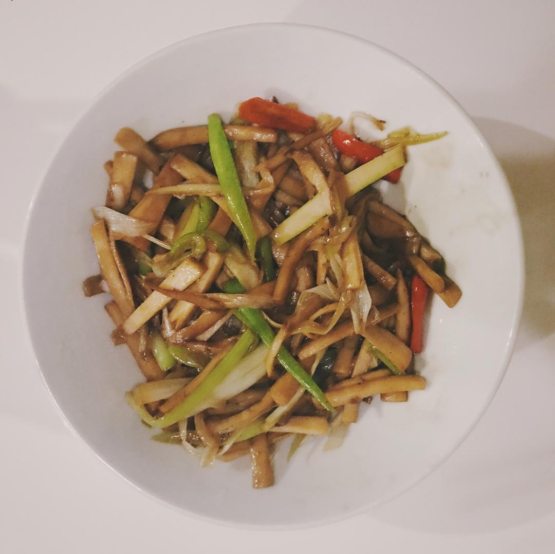 杏鲍菇与大葱的绝配