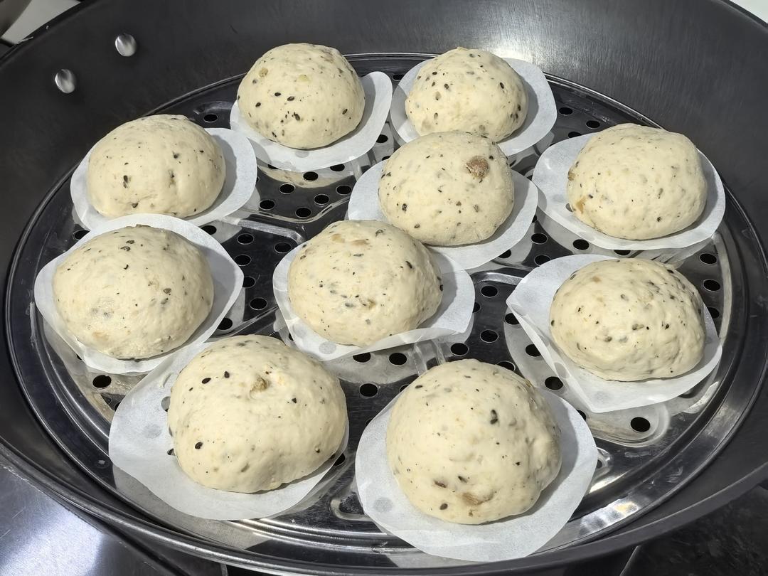 红枣燕麦核桃牛奶馒头