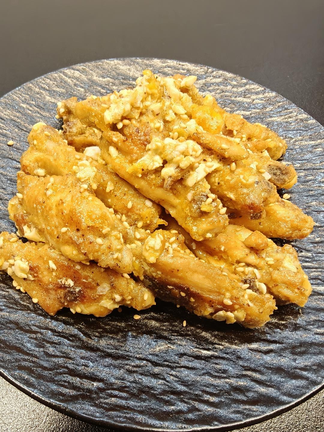 大人小孩都爱的咸蛋黄焗鸡翅