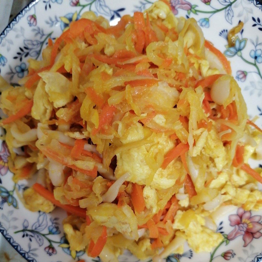 白玉菇炒鸡蛋