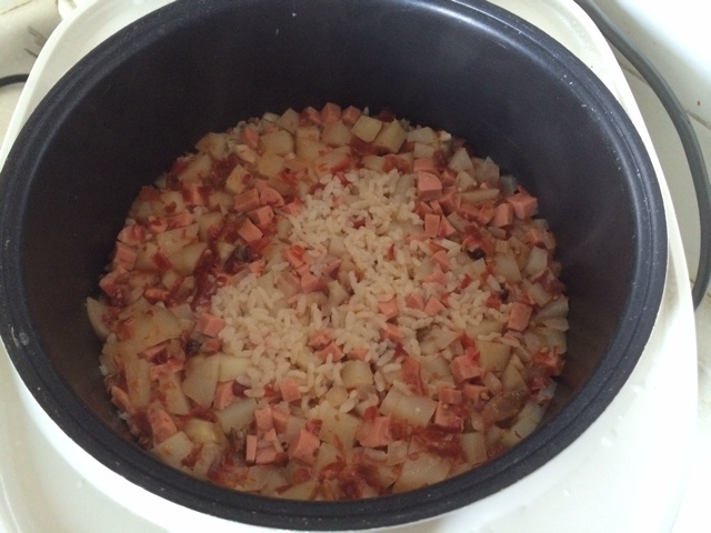 土豆焖饭（电饭锅版）