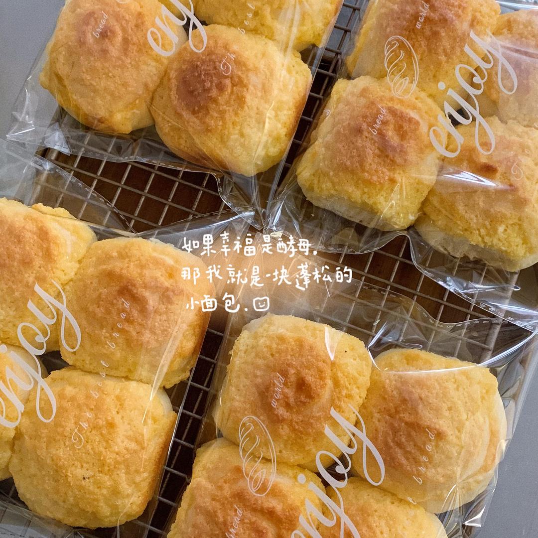 椰蓉酱小餐包