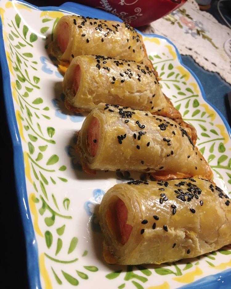 手抓饼裹烤肠—烤箱版