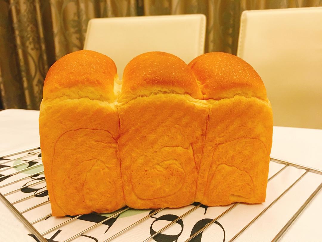 大名鼎鼎的吐司——妃娟100%中种北海道牛奶吐司