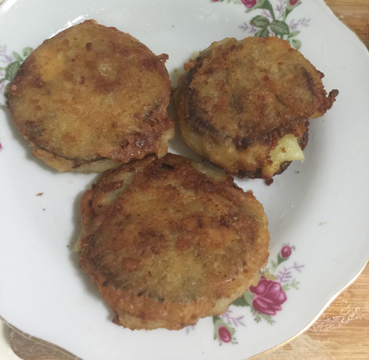 香煎土豆泥茄盒