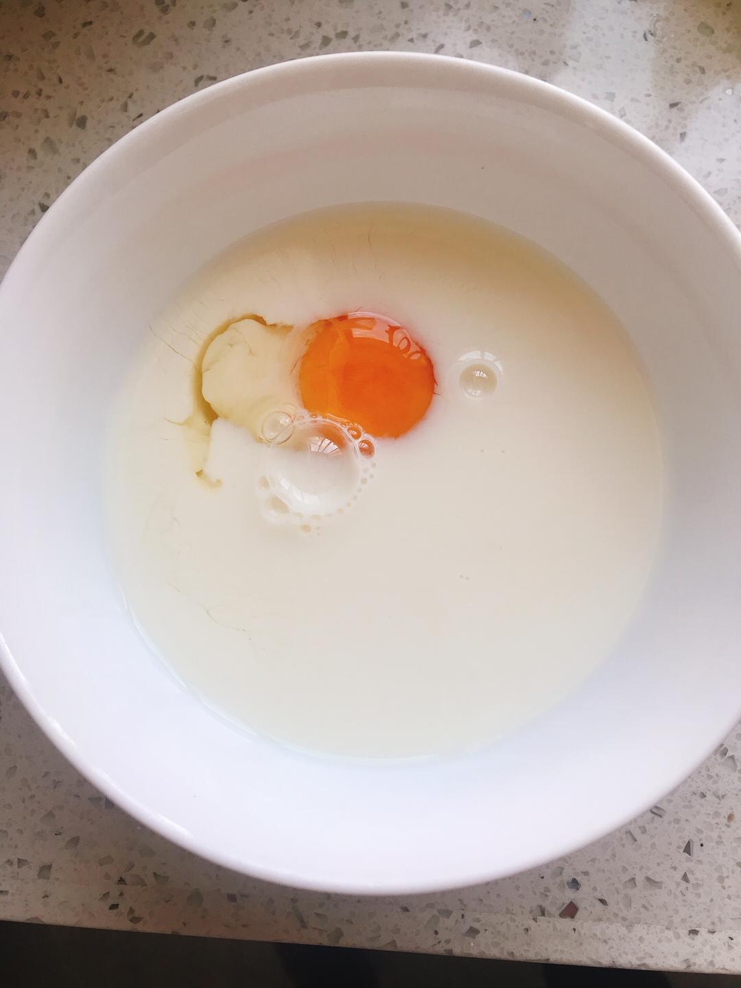 纯奶手撕吐司的做法 步骤1