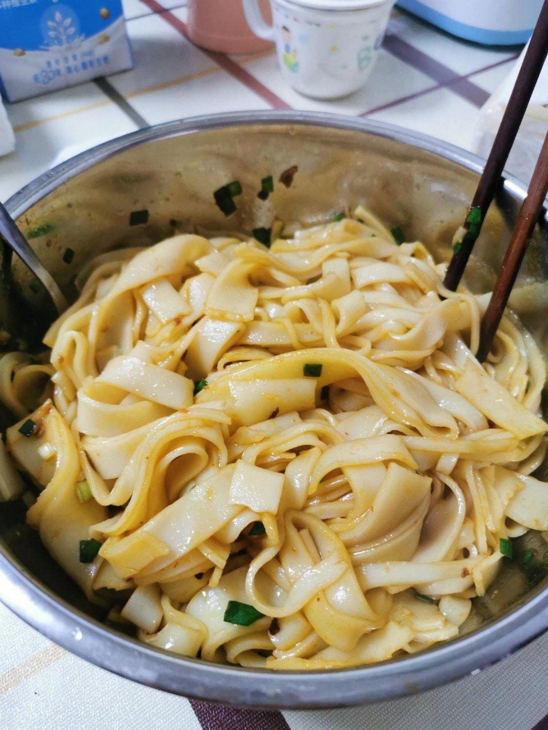 传统手作长沙米粉   猪油拌粉（快手营养早餐）