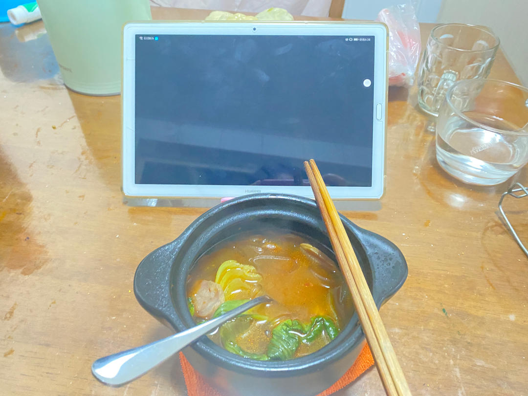 快手版—火锅 麻辣粉，加肠加菜🫕
