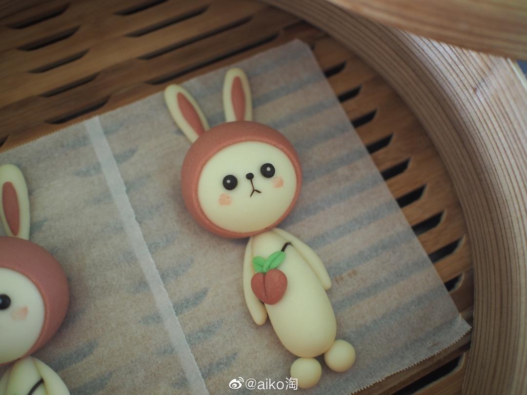 呆萌兔造型馒头