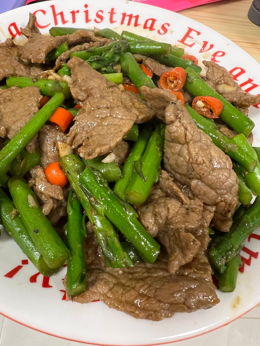 芦笋炒牛肉