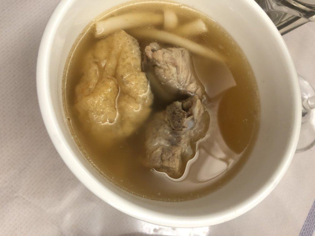 新加坡肉骨茶
