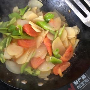 快手家常菜-西红柿炒土豆片的做法 步骤7
