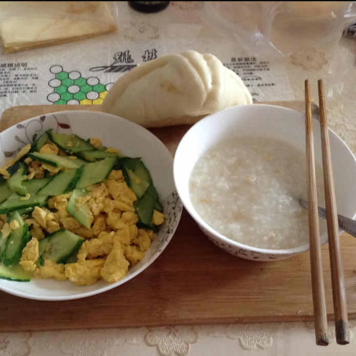 黄瓜炒鸡蛋