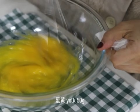 香草奶油水果蛋糕的做法 步骤1