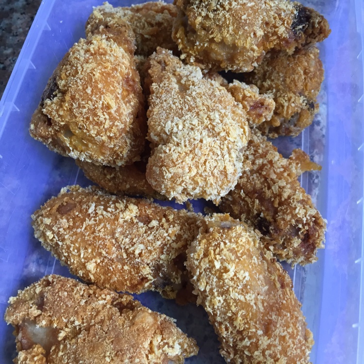 香脆辣味炸鸡翅