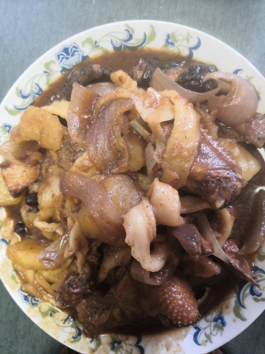 正宗新疆大盘鸡+裤带面
