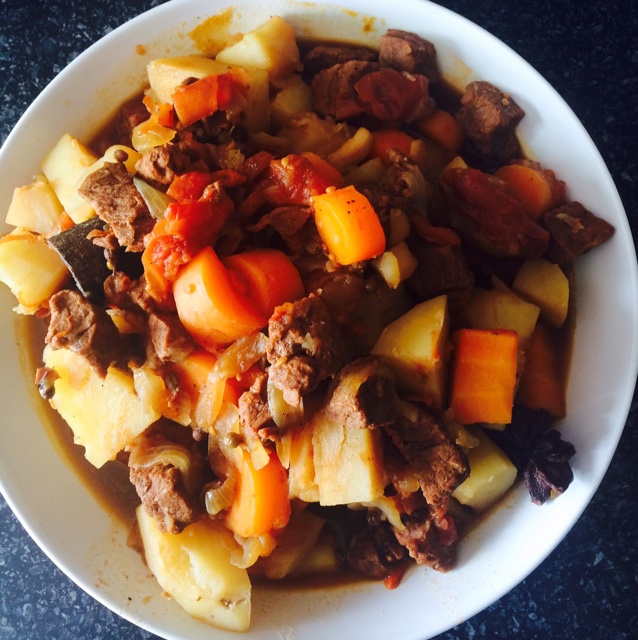 西红柿土豆炖牛肉