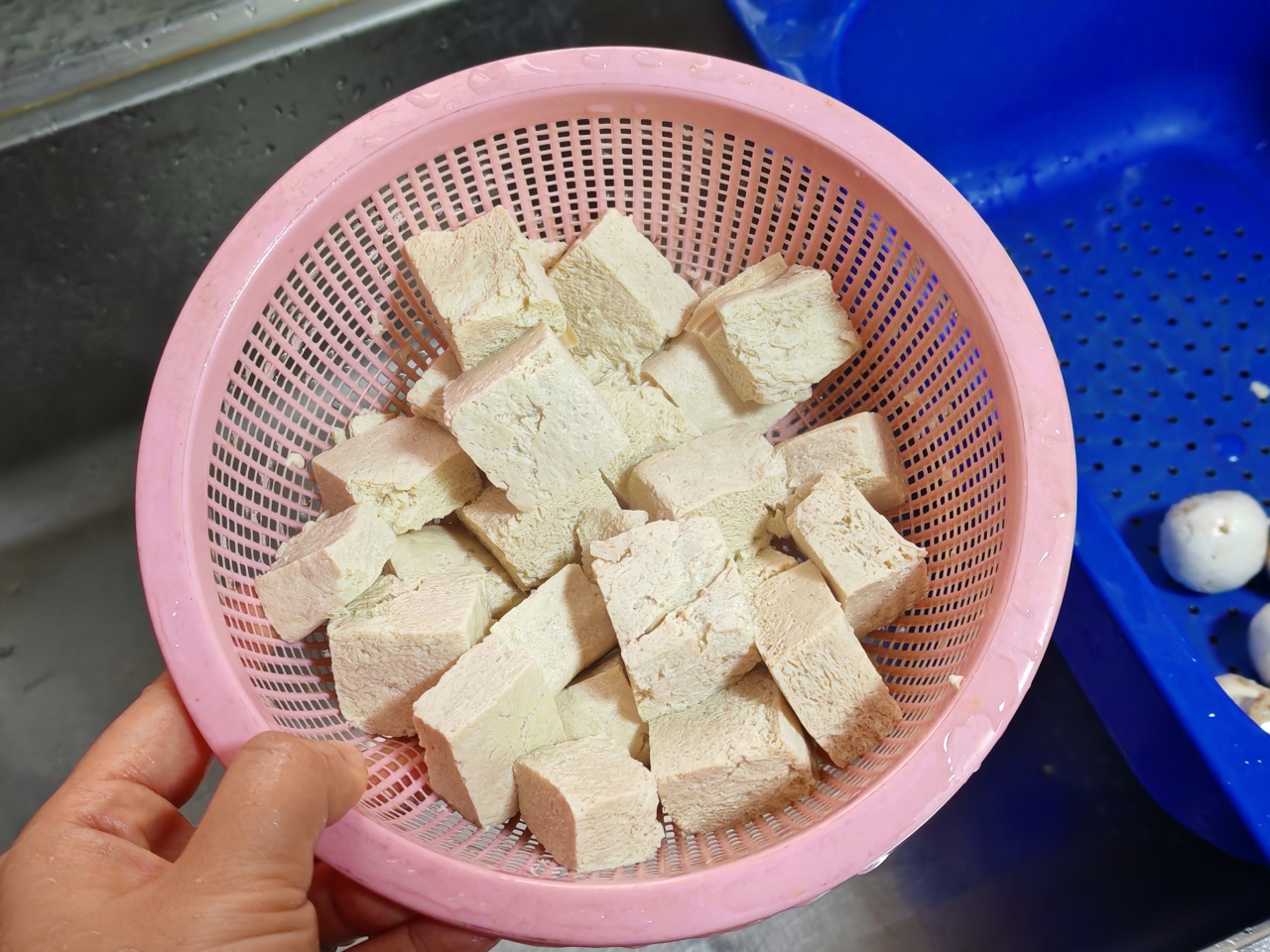 酱烧冻豆腐（含超简单自制冻豆腐法）的做法 步骤6