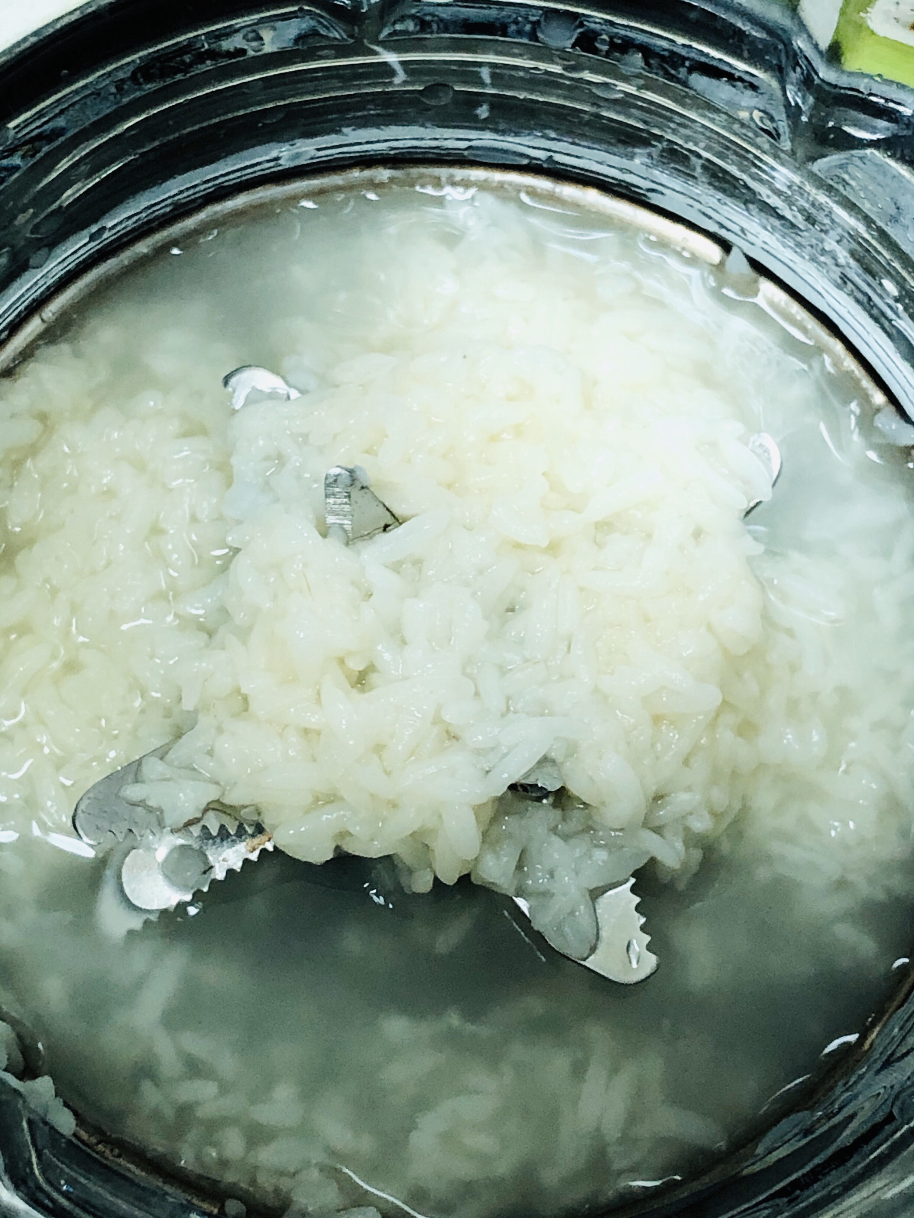 米粑粑  水粑粑——米酒粑粑  汽水粑粑的做法 步骤1