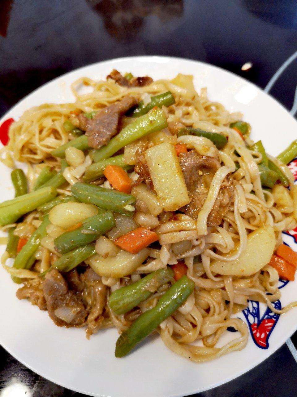 芸豆焖面（附万能的腌肉不老的办法）