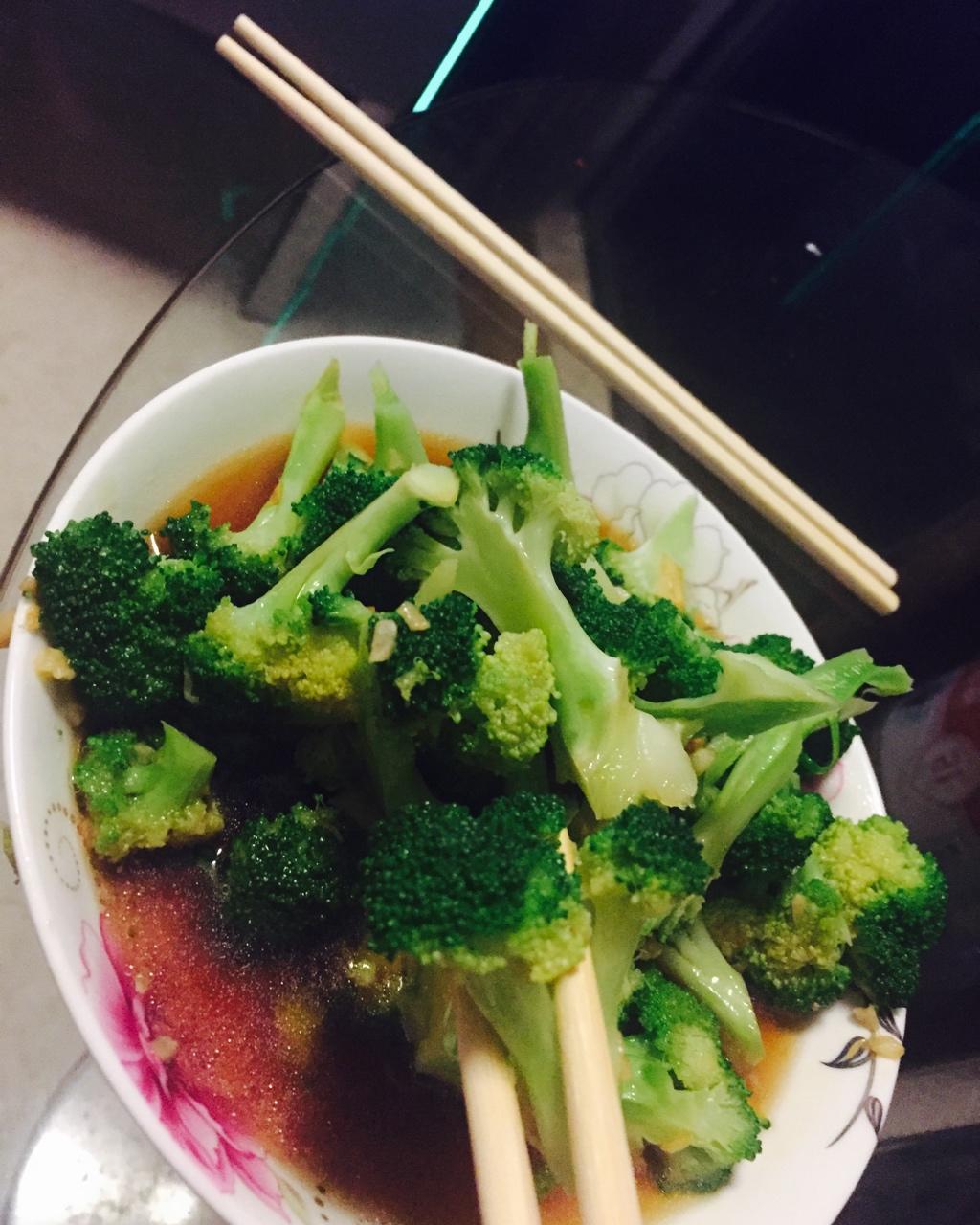 蚝油蒜蓉西兰花