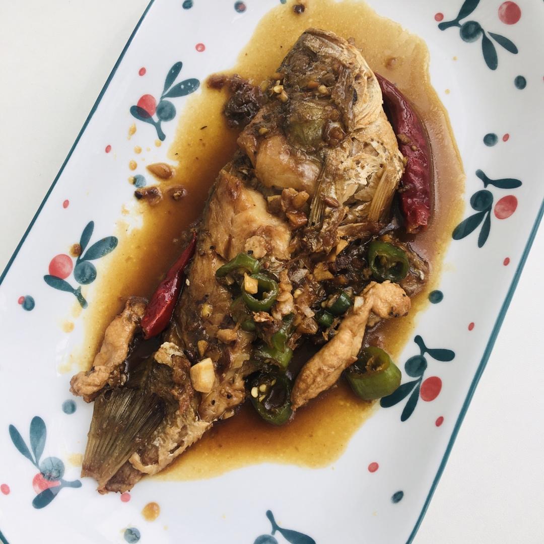 一看就会的红烧黄花鱼