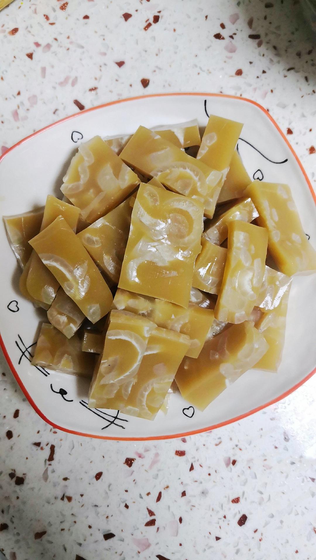 琪小宝麻麻做的肉皮冻