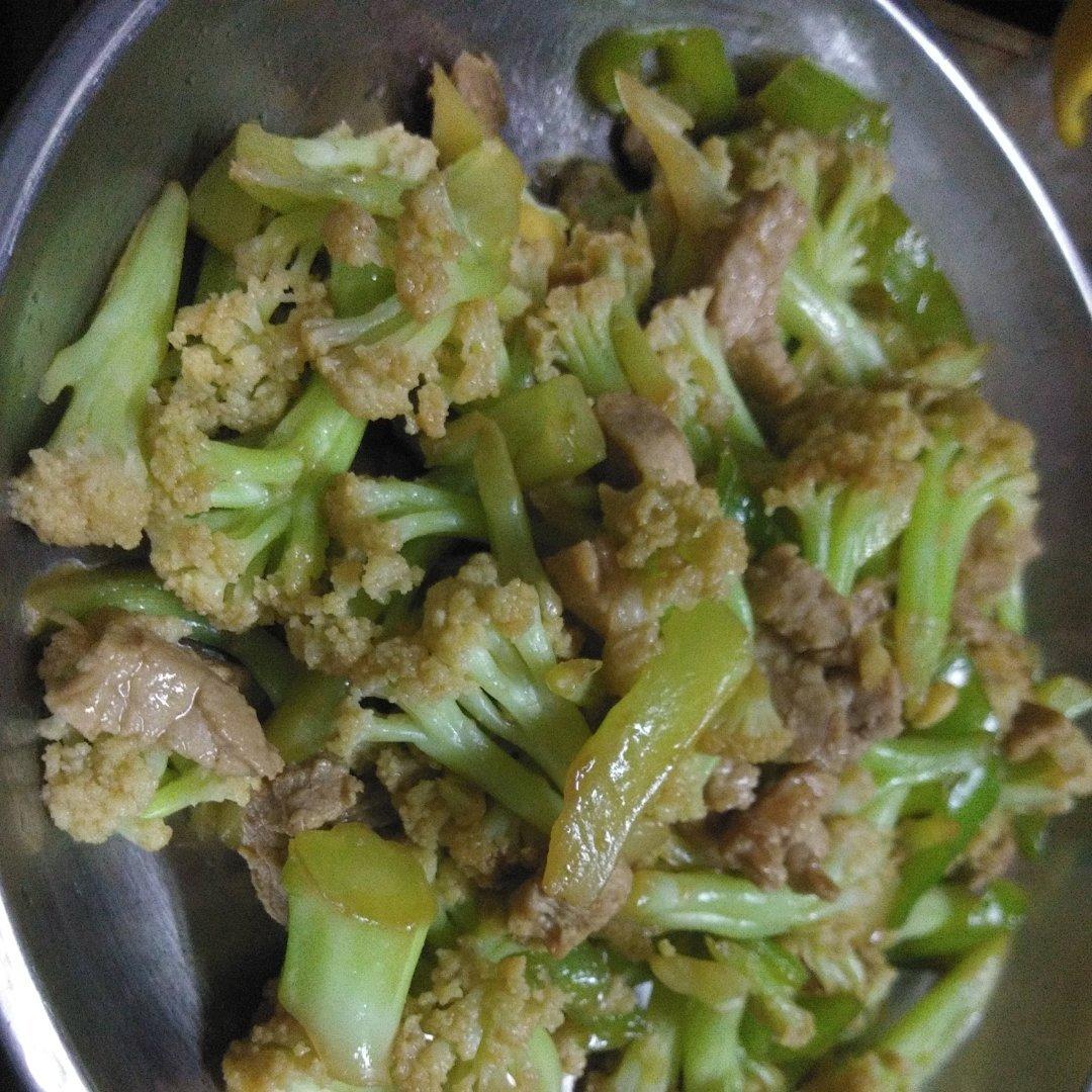 和饭店一个味道的干锅花菜