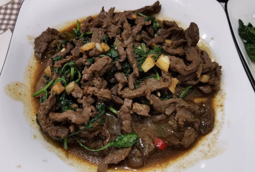 又香又嫩的小炒牛肉（巨好吃，手残党也能做）