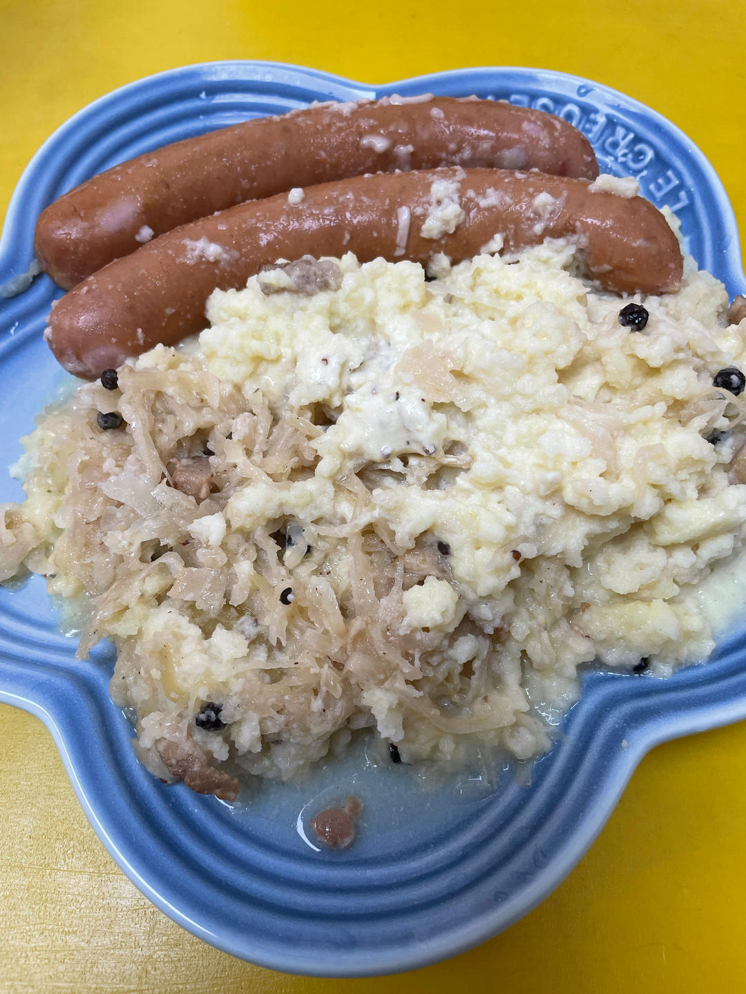 欧洲腹地·甄选德式香肠配培根酸菜