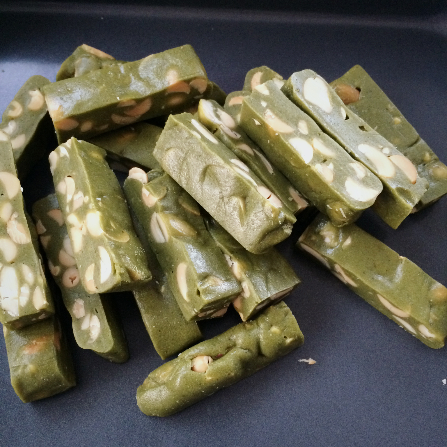 多味花生牛轧糖