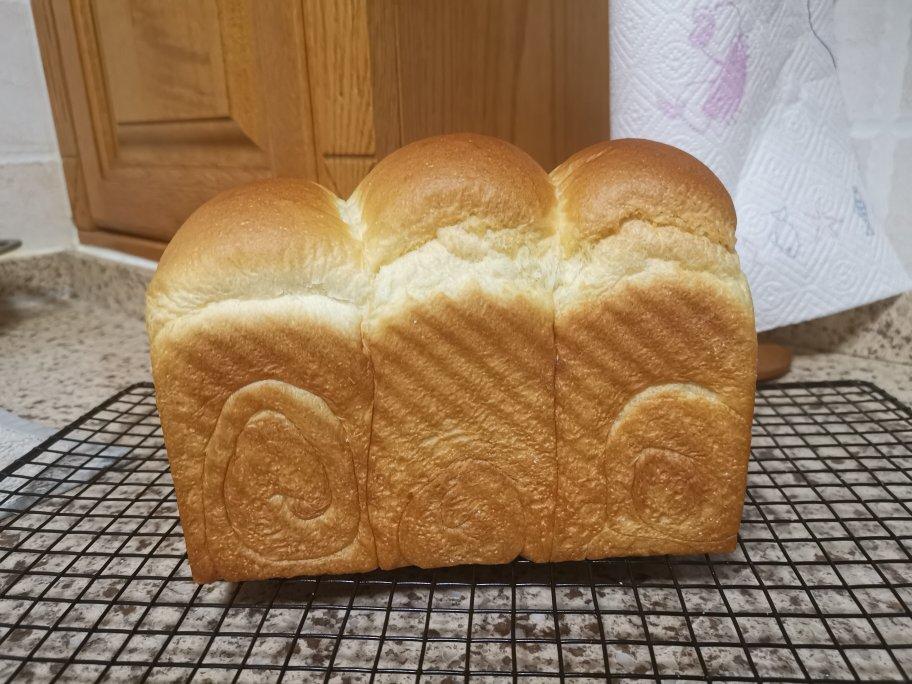 微咸味奶油吐司