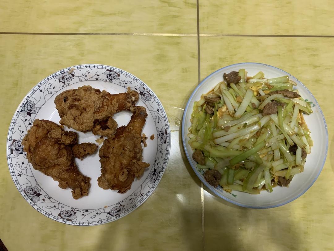 不用炸鸡粉也可以炸出酥脆炸鸡腿