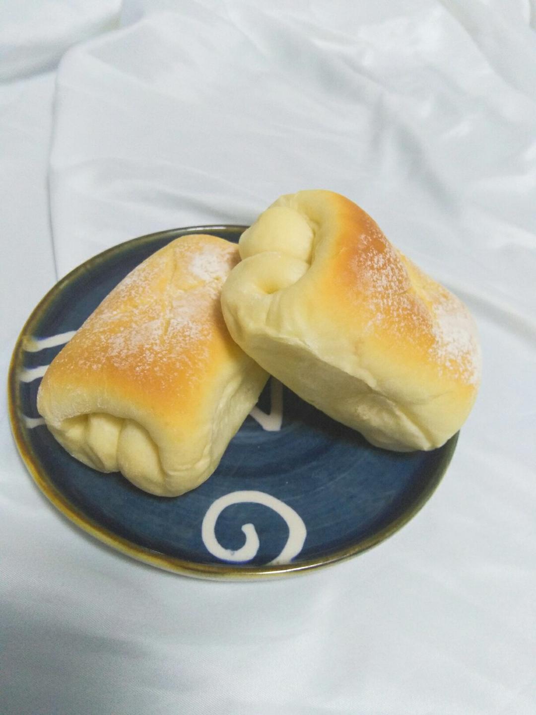 软到不知所措的牛奶卷