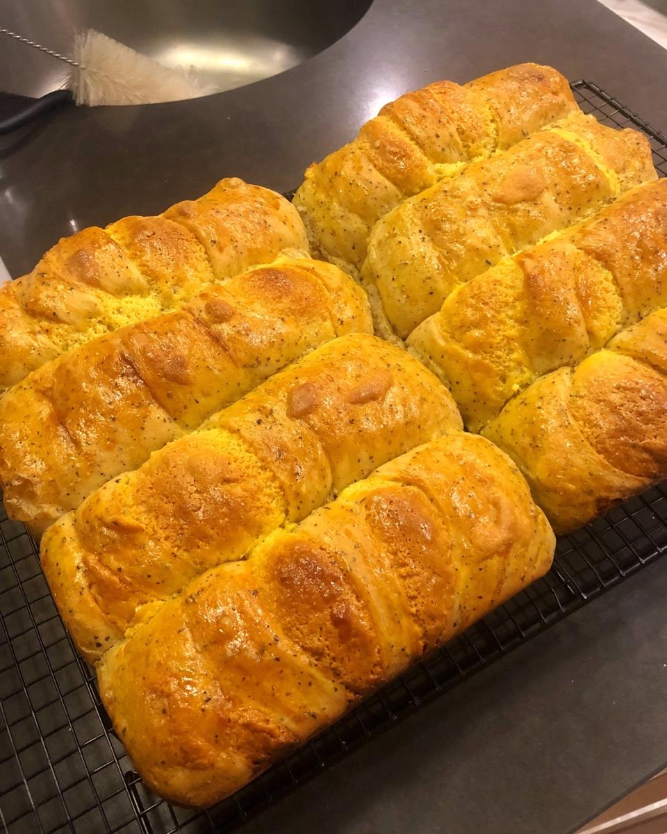 红茶奶酥面包