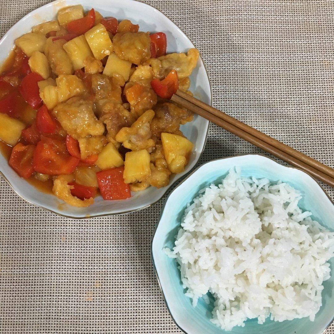 菠萝咕噜肉
