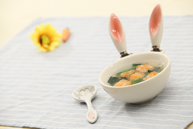 菠菜虾丸汤的做法