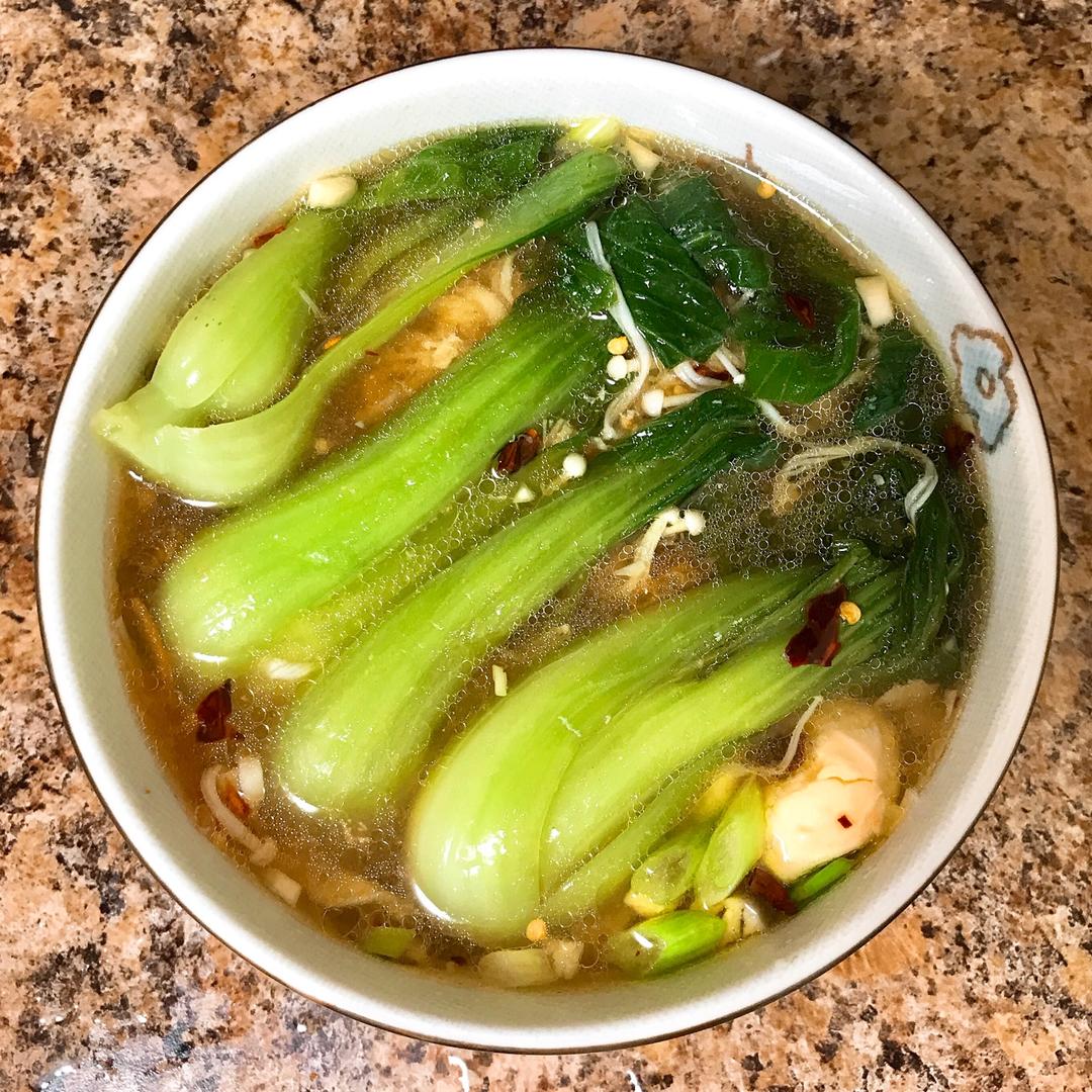 超级无敌美味懒人酸汤麻辣面（十分钟搞定色香味俱全）