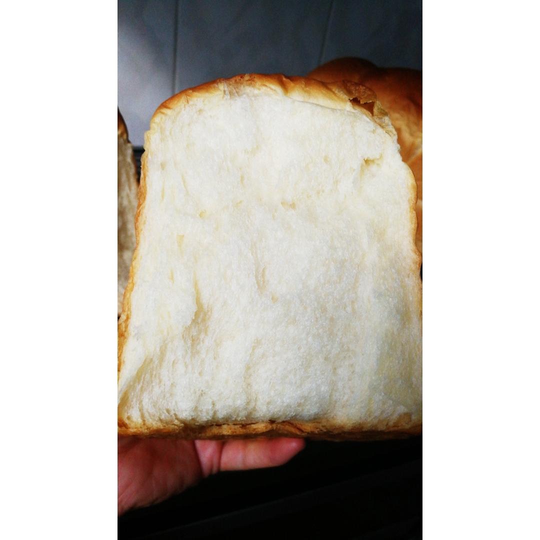 养乐多奶油吐司