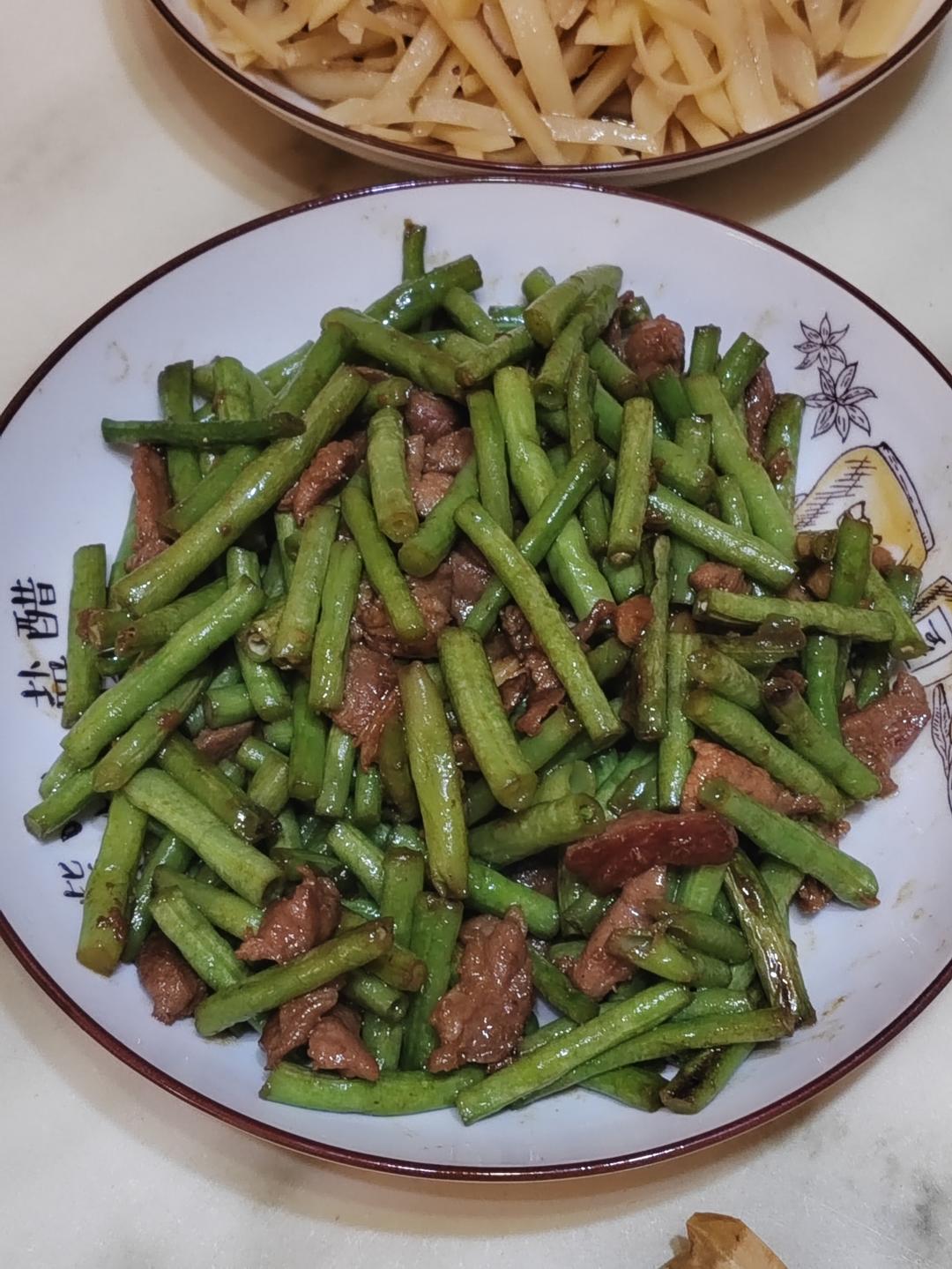 零厨艺的豆角炒肉