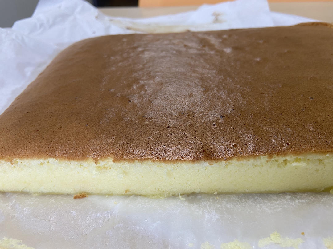 最好吃没有之一的古早duang蛋糕（水浴法含黄油）