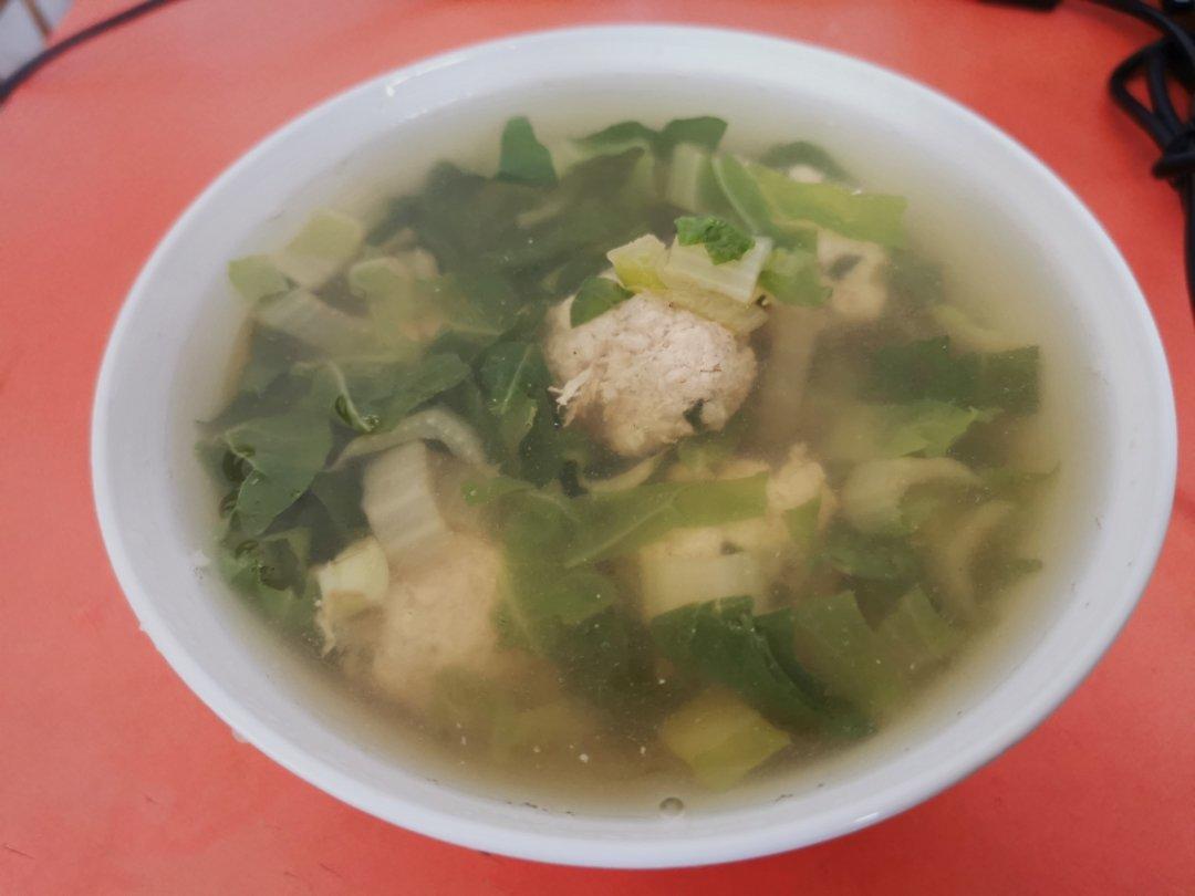 小白菜肉丸汤