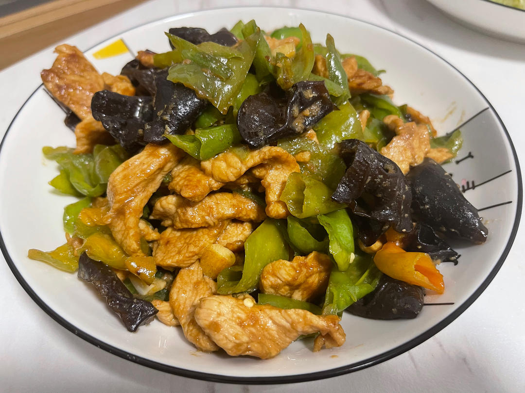 青椒木耳小炒肉🤗