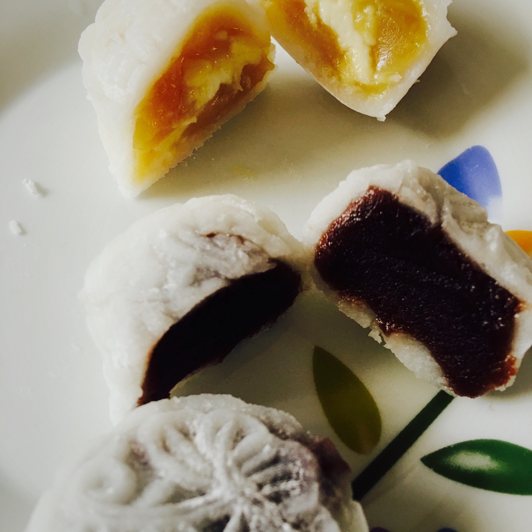 奶酪榴莲冰皮月饼 奶酪果酱Ice Moon Cakes with Durian & Cream Cheese