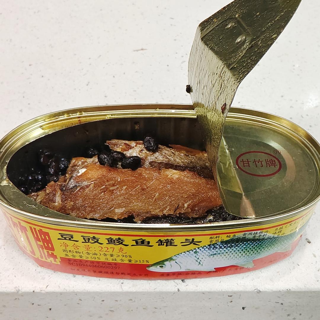 豆豉鲮鱼油麦菜