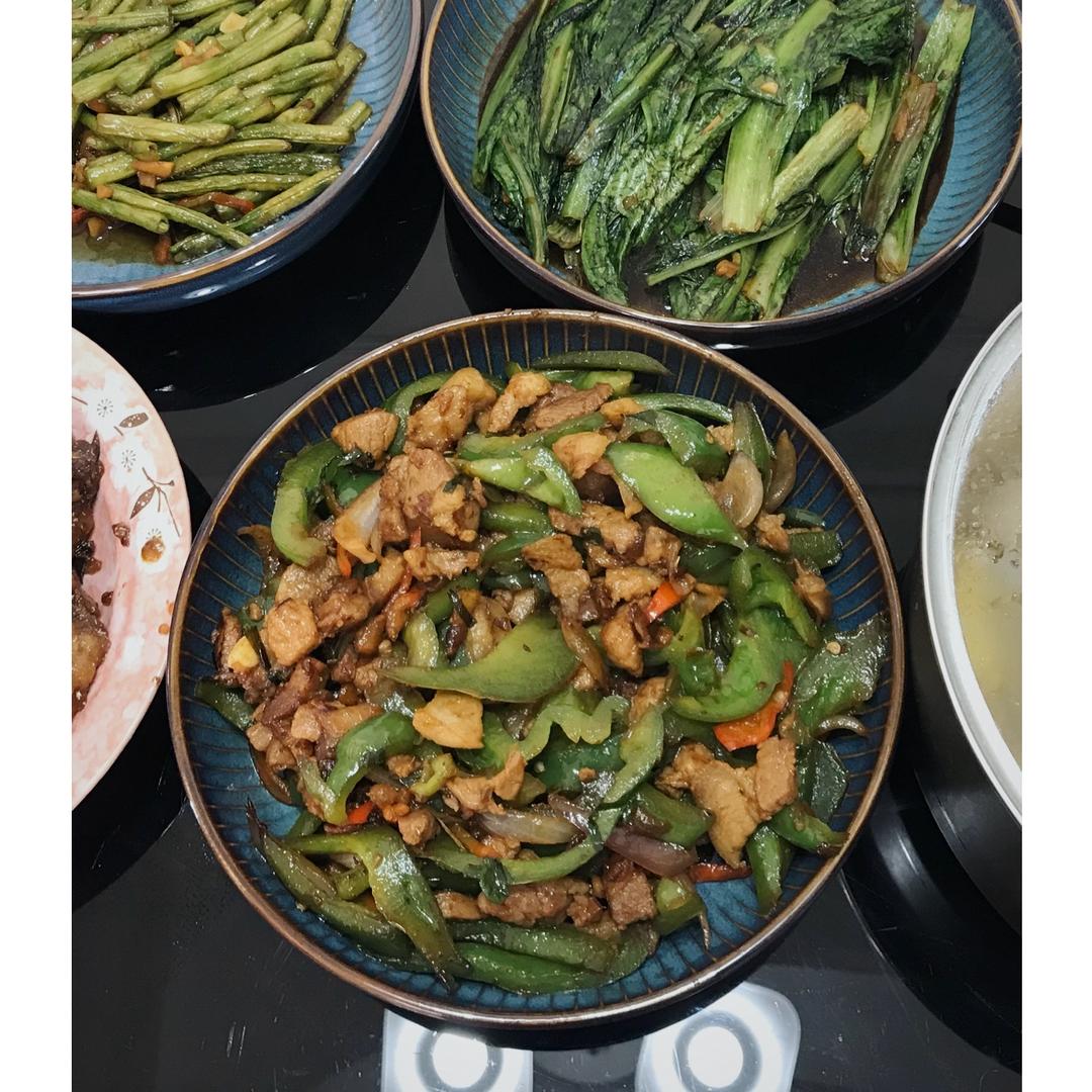 🐷青椒五花肉🐷