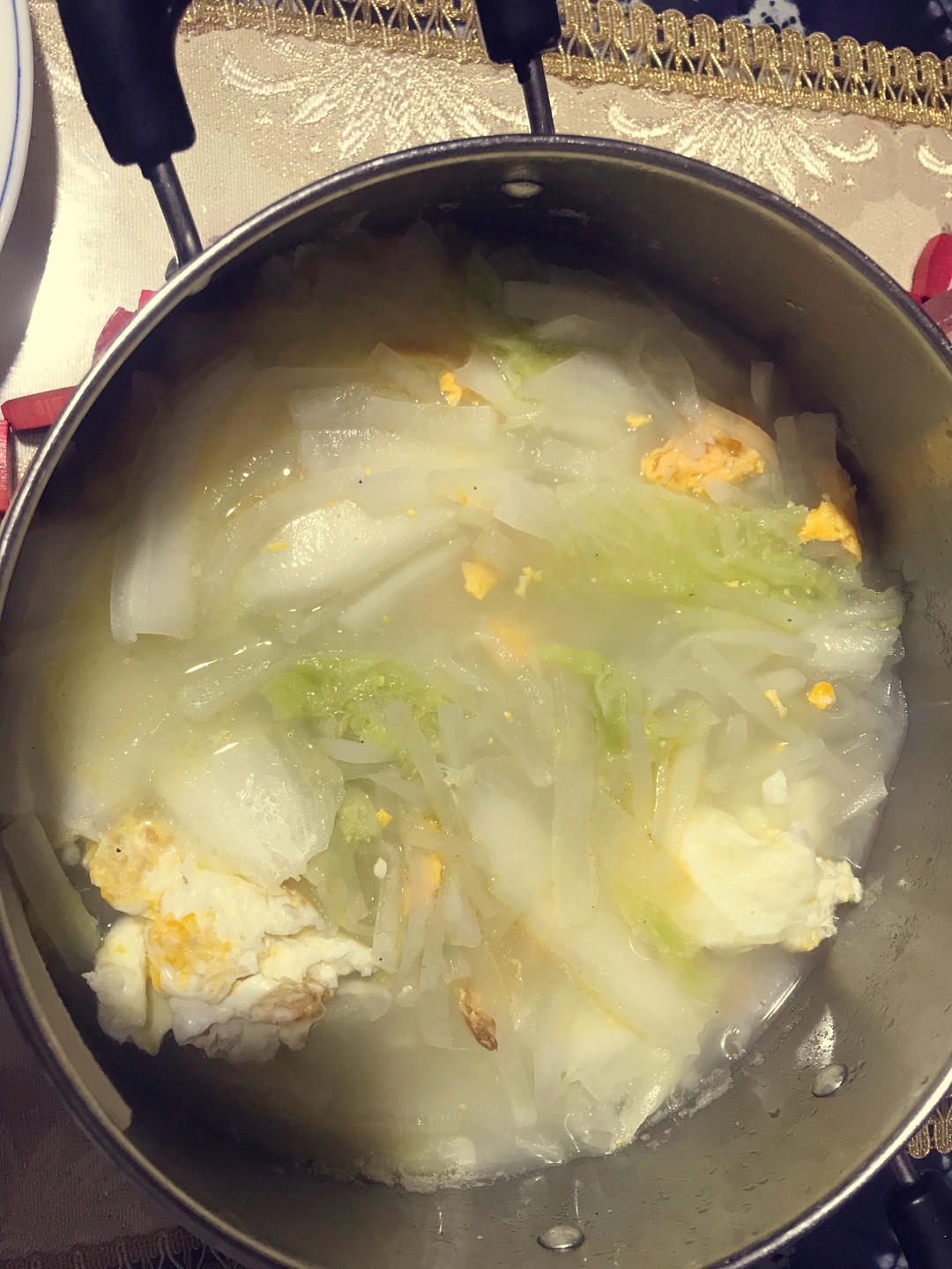 🌈冬天必喝的汤～萝卜白菜汤！简单又美味