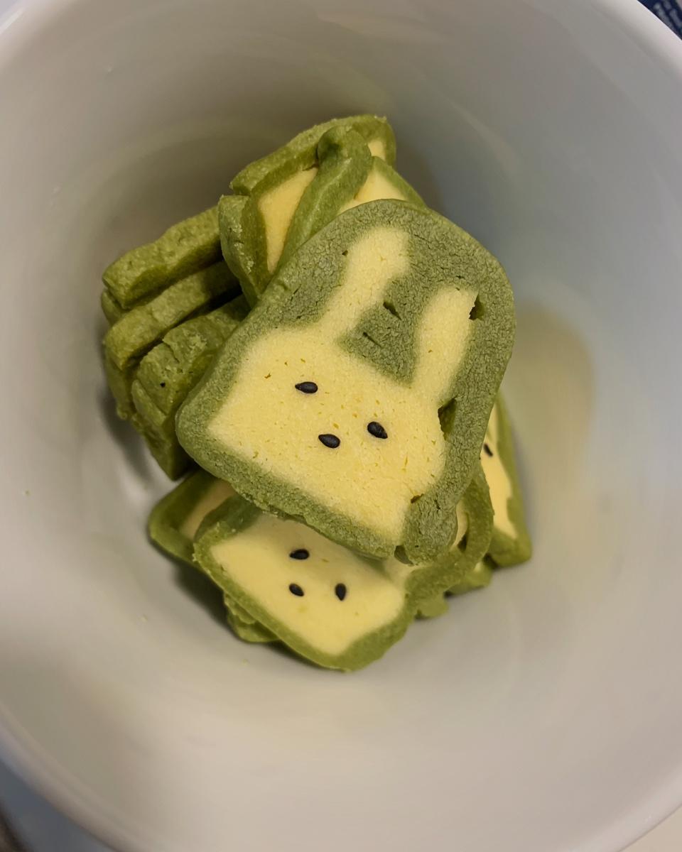抹茶兔兔曲奇（比熊猫简单！超详细实物图+超良心手绘图）