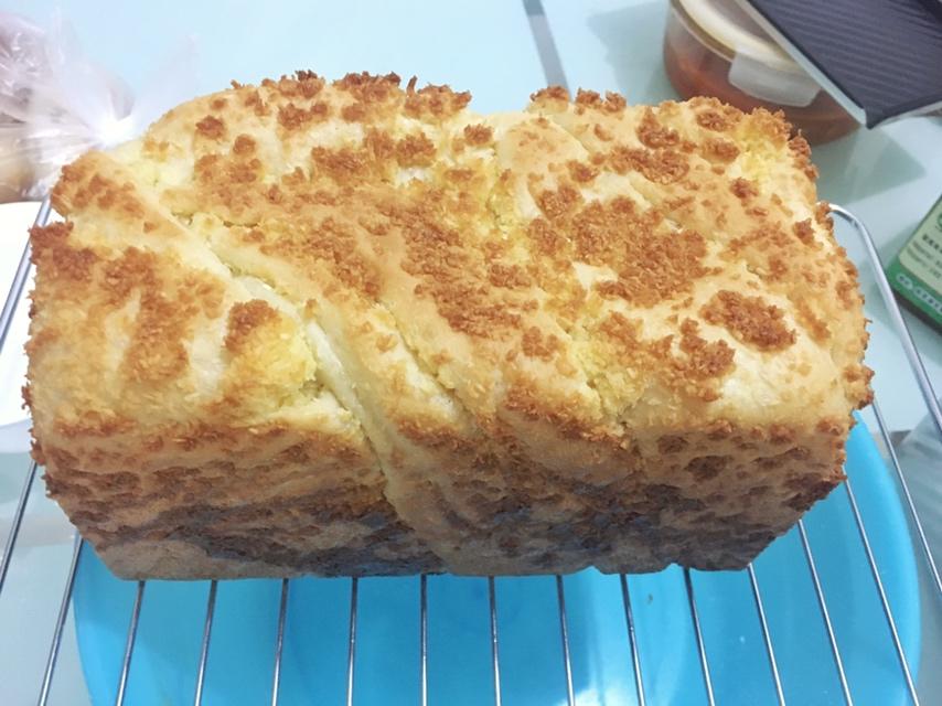 椰蓉吐司面包 Coconut Loaf